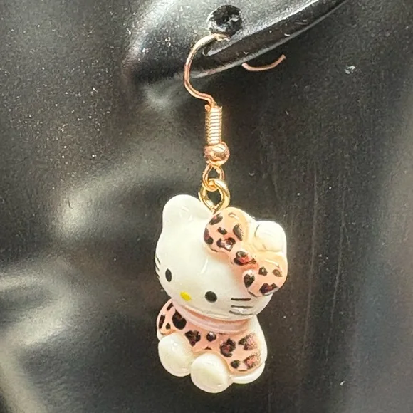 Mother Daughter Hello Kitty Earrings/2pairs - Picture 5 of 7